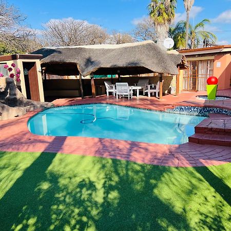 Ethen Guesthouse Polokwane Ngoại thất bức ảnh