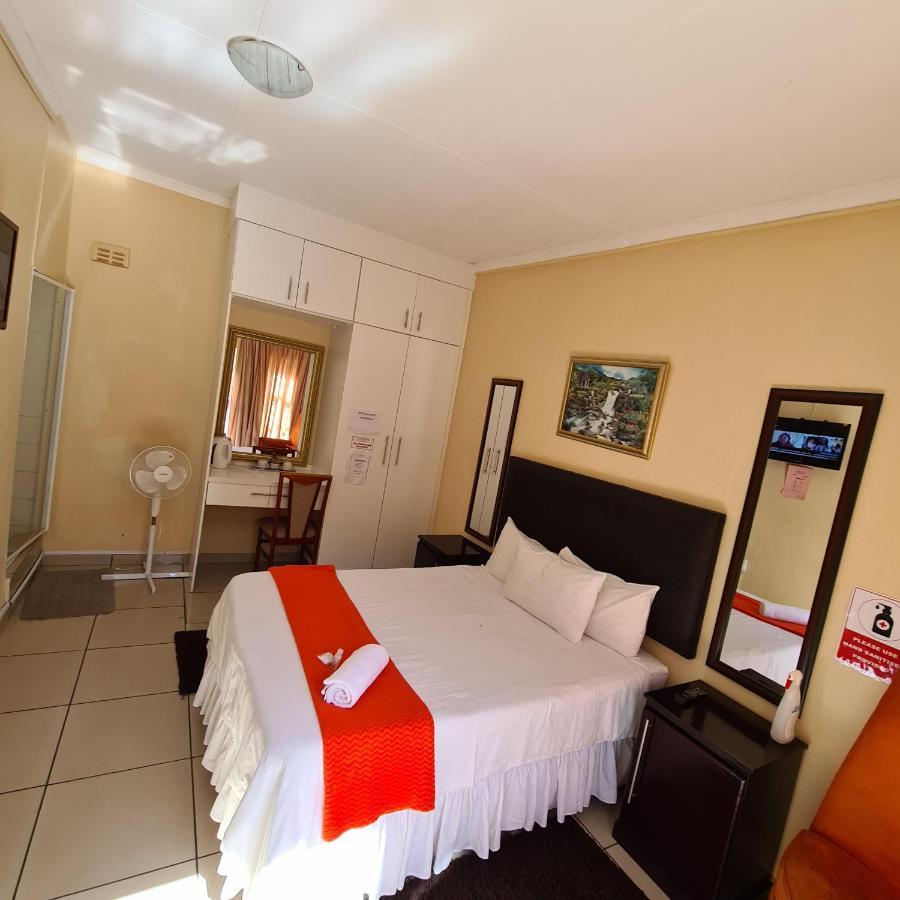 Ethen Guesthouse Polokwane Ngoại thất bức ảnh