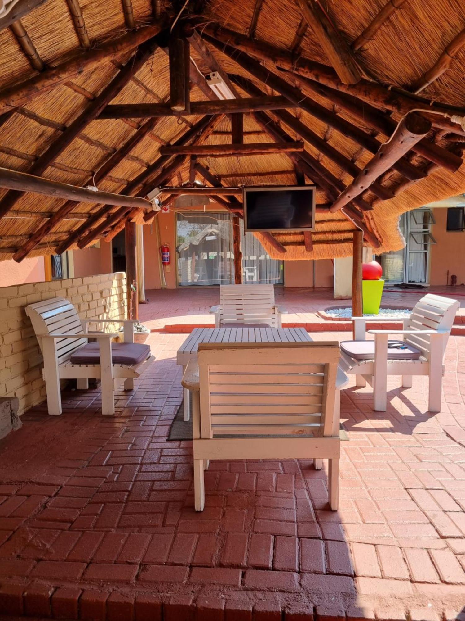 Ethen Guesthouse Polokwane Ngoại thất bức ảnh