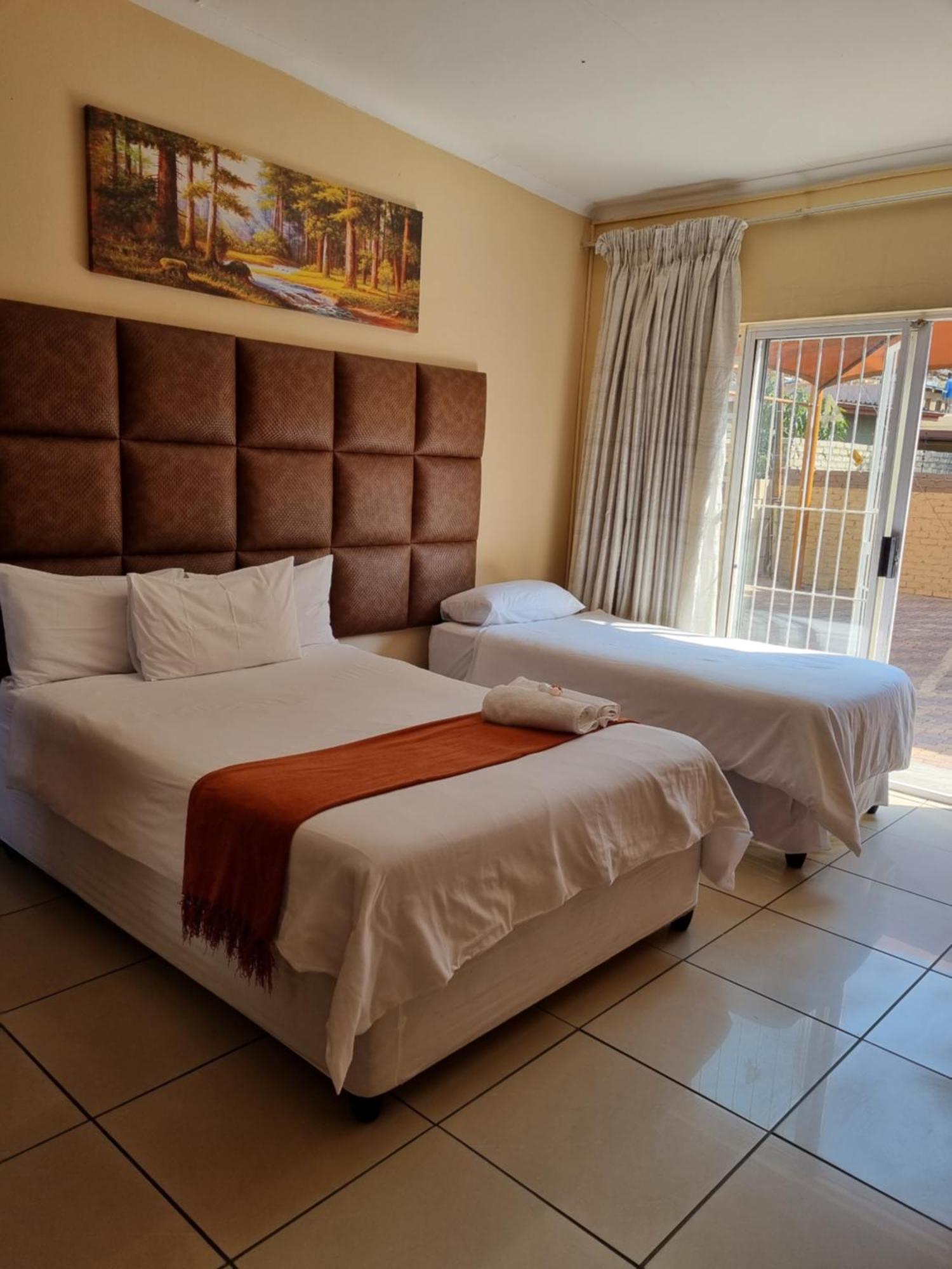 Ethen Guesthouse Polokwane Ngoại thất bức ảnh