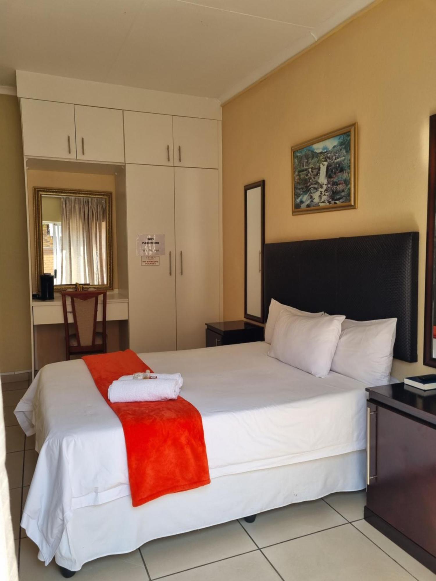 Ethen Guesthouse Polokwane Ngoại thất bức ảnh