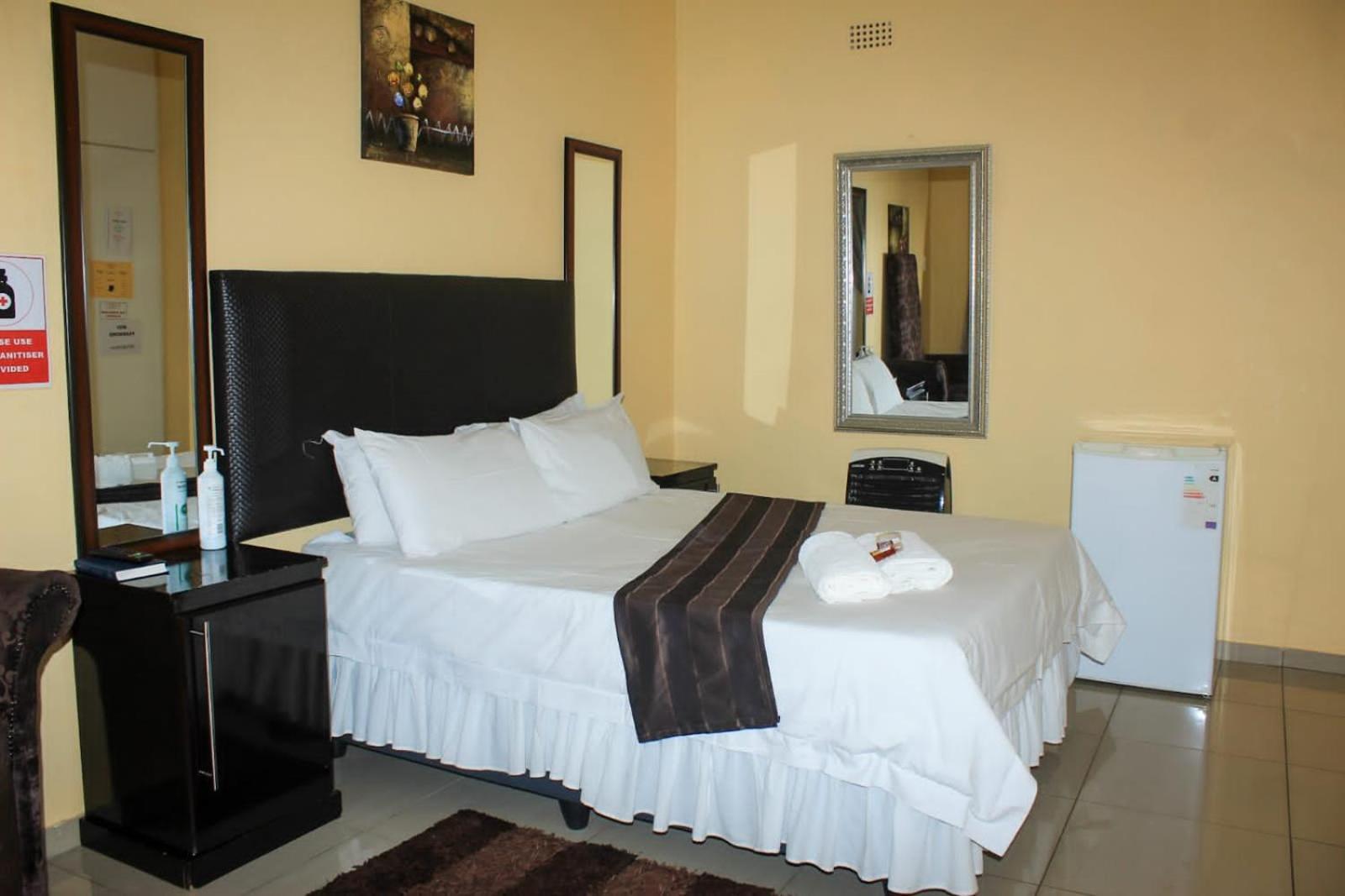 Ethen Guesthouse Polokwane Ngoại thất bức ảnh