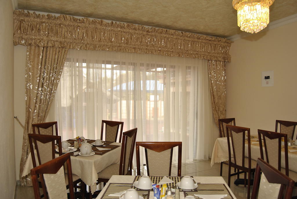 Ethen Guesthouse Polokwane Ngoại thất bức ảnh