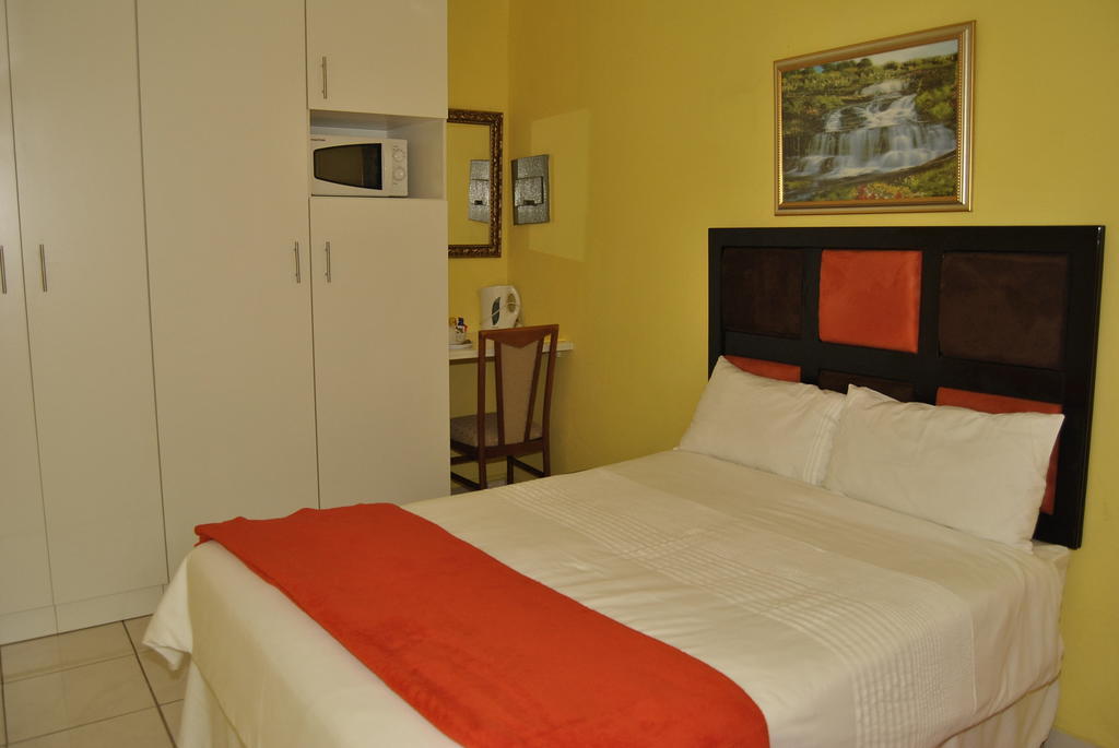 Ethen Guesthouse Polokwane Phòng bức ảnh