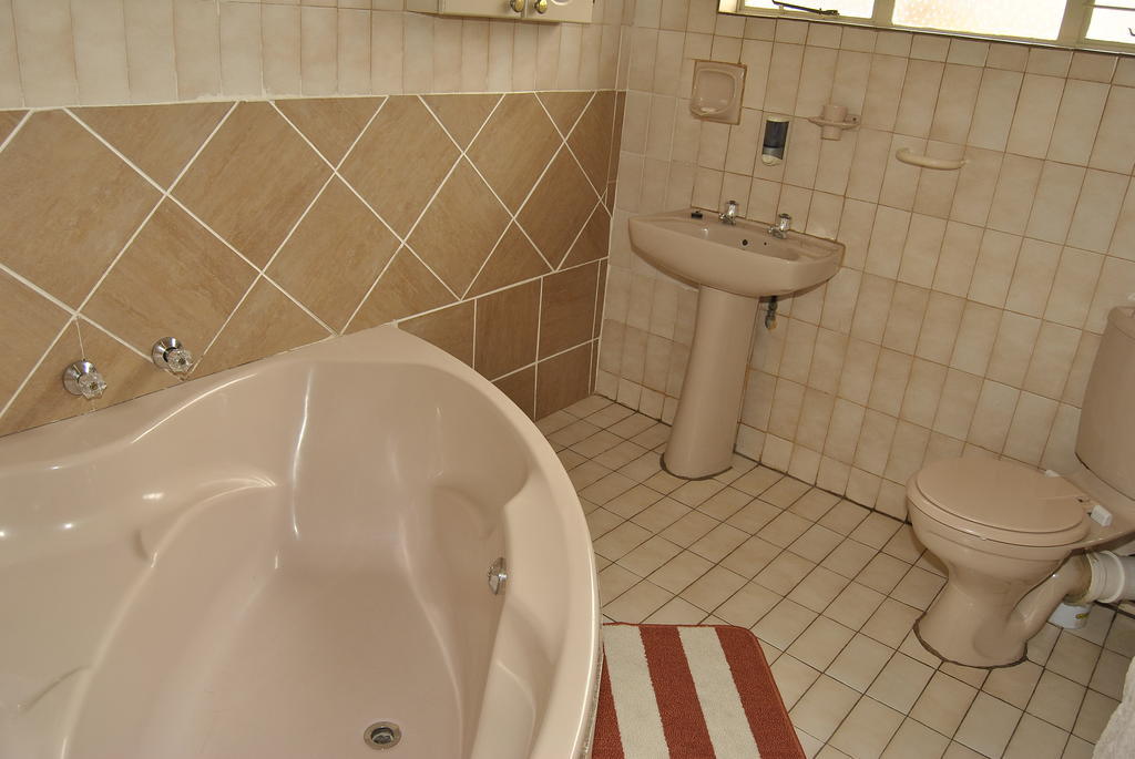 Ethen Guesthouse Polokwane Phòng bức ảnh