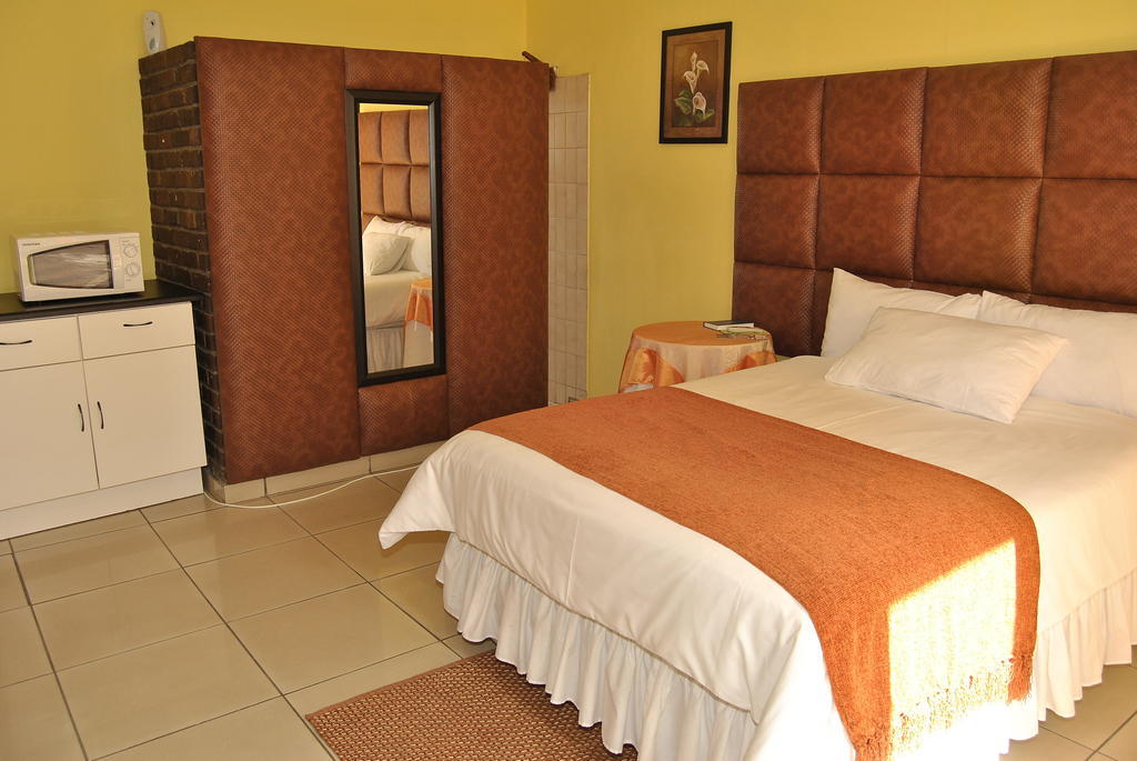 Ethen Guesthouse Polokwane Phòng bức ảnh
